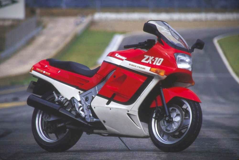 Foto Kaxwasaki ZX-10 archivo de la marca